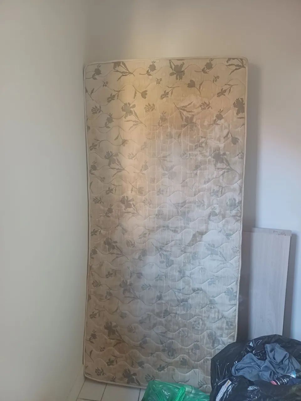 Cama solteiro 80,00 - Foto 2