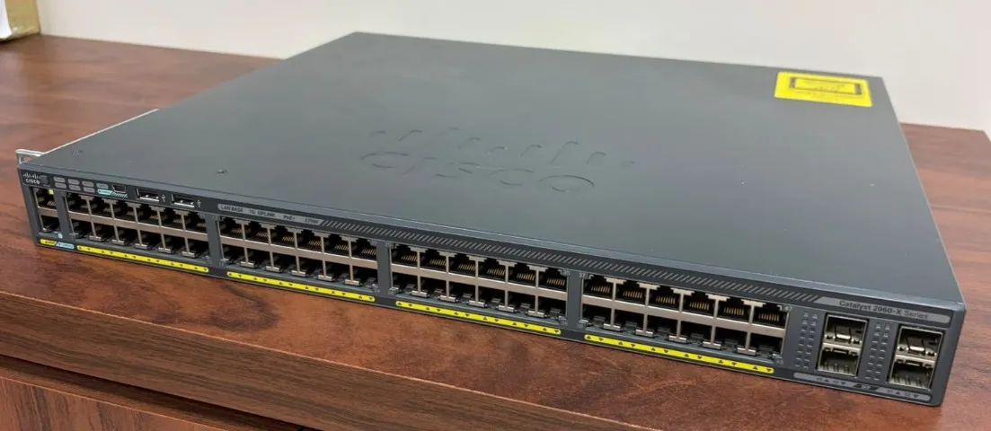 Switch Cisco Catalyst 2960-X Series - Foto 2