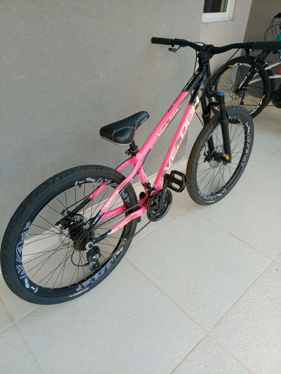 bicicleta nova zero mesmo apenas vendendo !! aro 26  - Foto 2