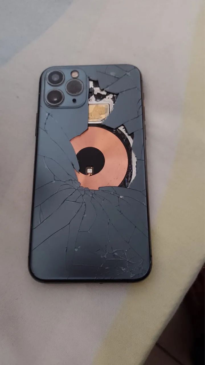 Vendo iPhone 11 Pro - Foto 2