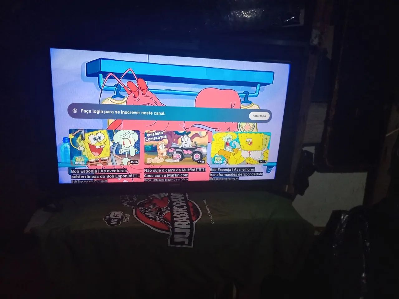 Tv smart 29 polegadas adaptada na moldura de 32 funcionando normal  - Foto 4