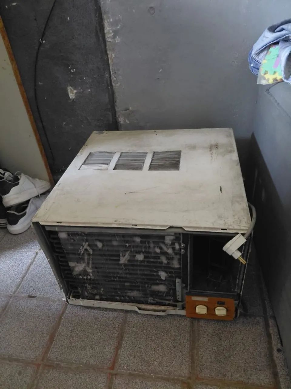 Vendo Ar condicionado de janela 