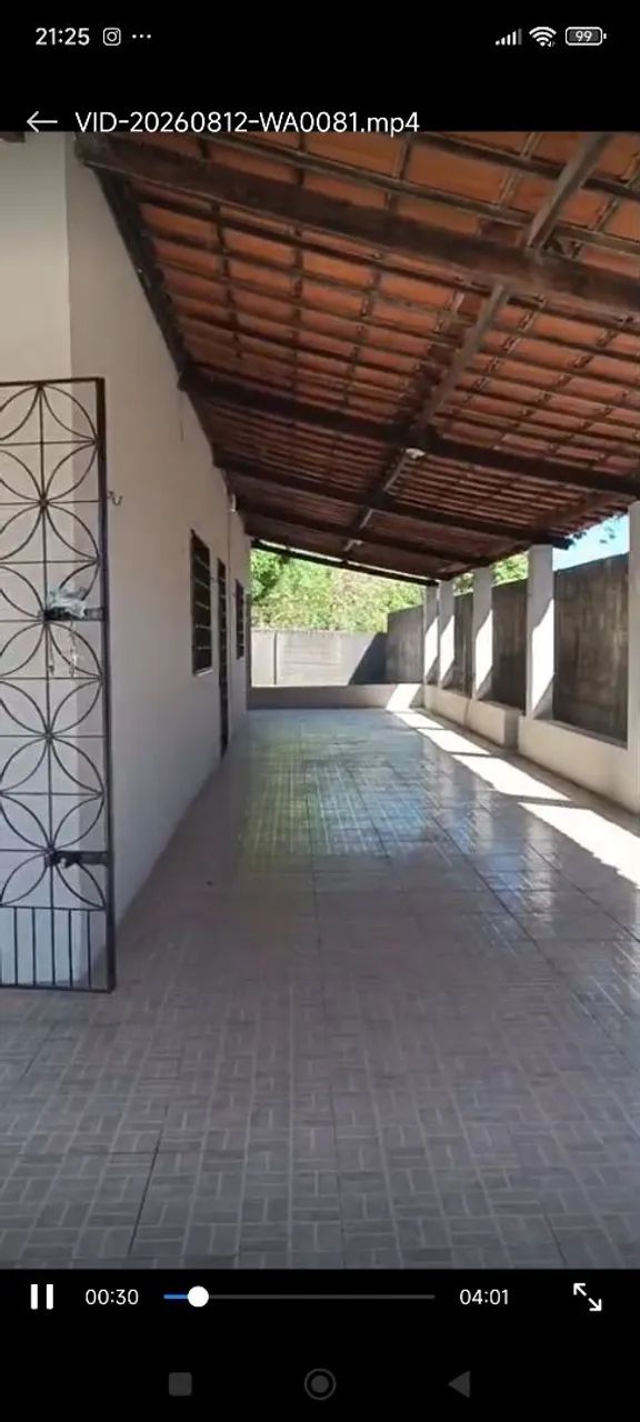 Excelente casa 4 minutos do centro - Foto 2