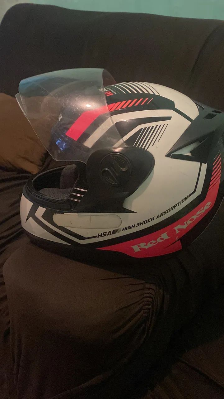 Vendo capacete feminino 