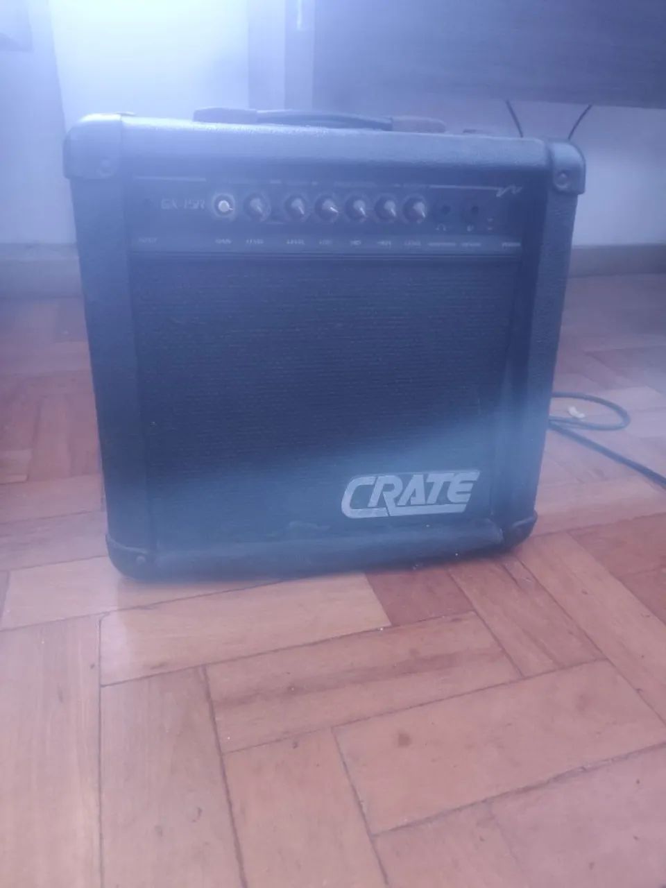 Caixa de som alterada CRATE