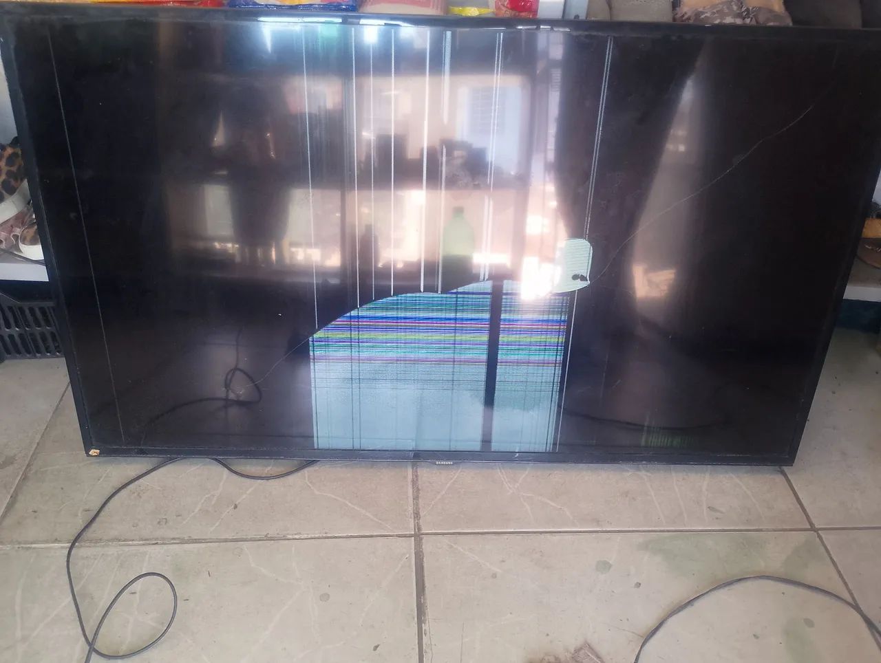 TV Samsung 50 polegadas com defeito 