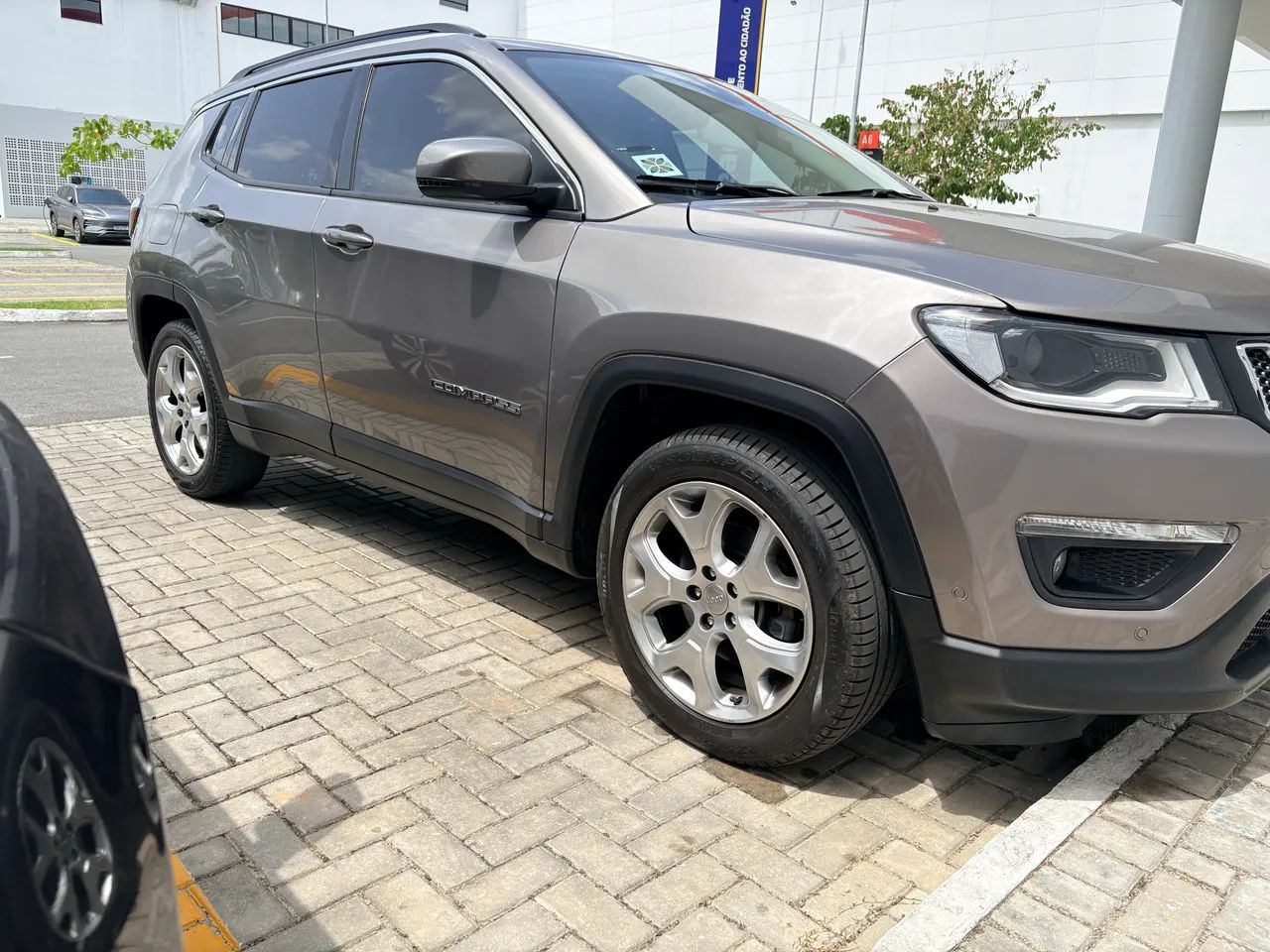 Jeep Compass Longitude 2.0 4X2 Flex 16V Aut. 2021 - Foto 2