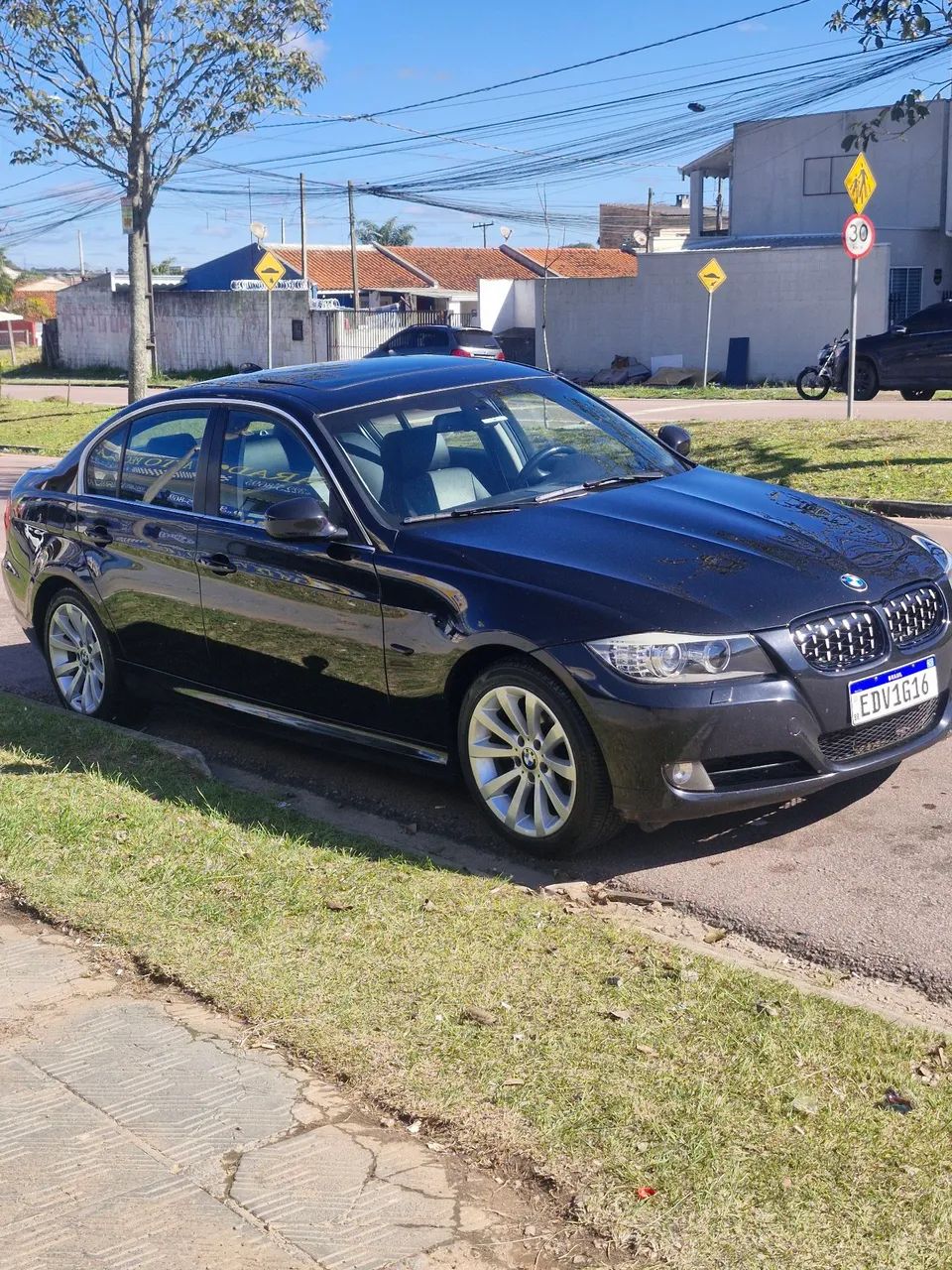 BMW 325I A 2011