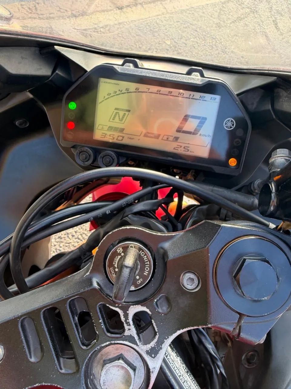Yamaha R3  - Foto 5