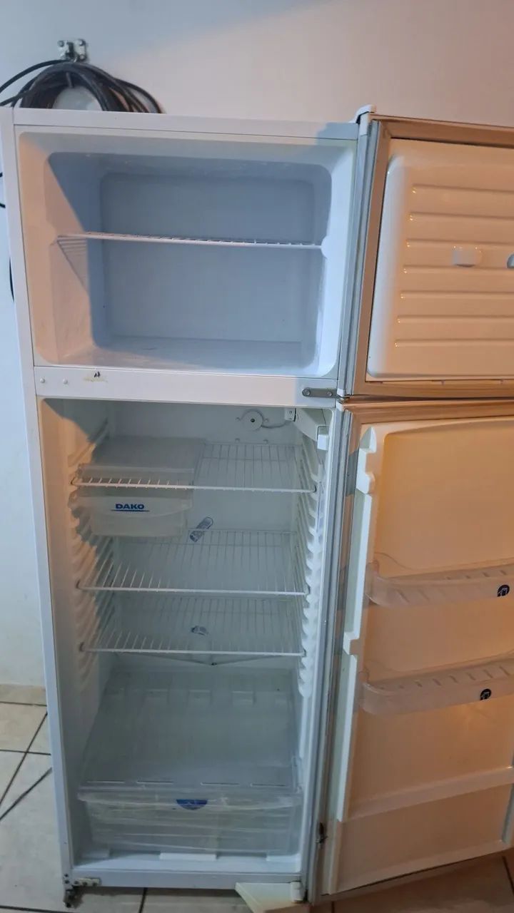 Geladeira dako 