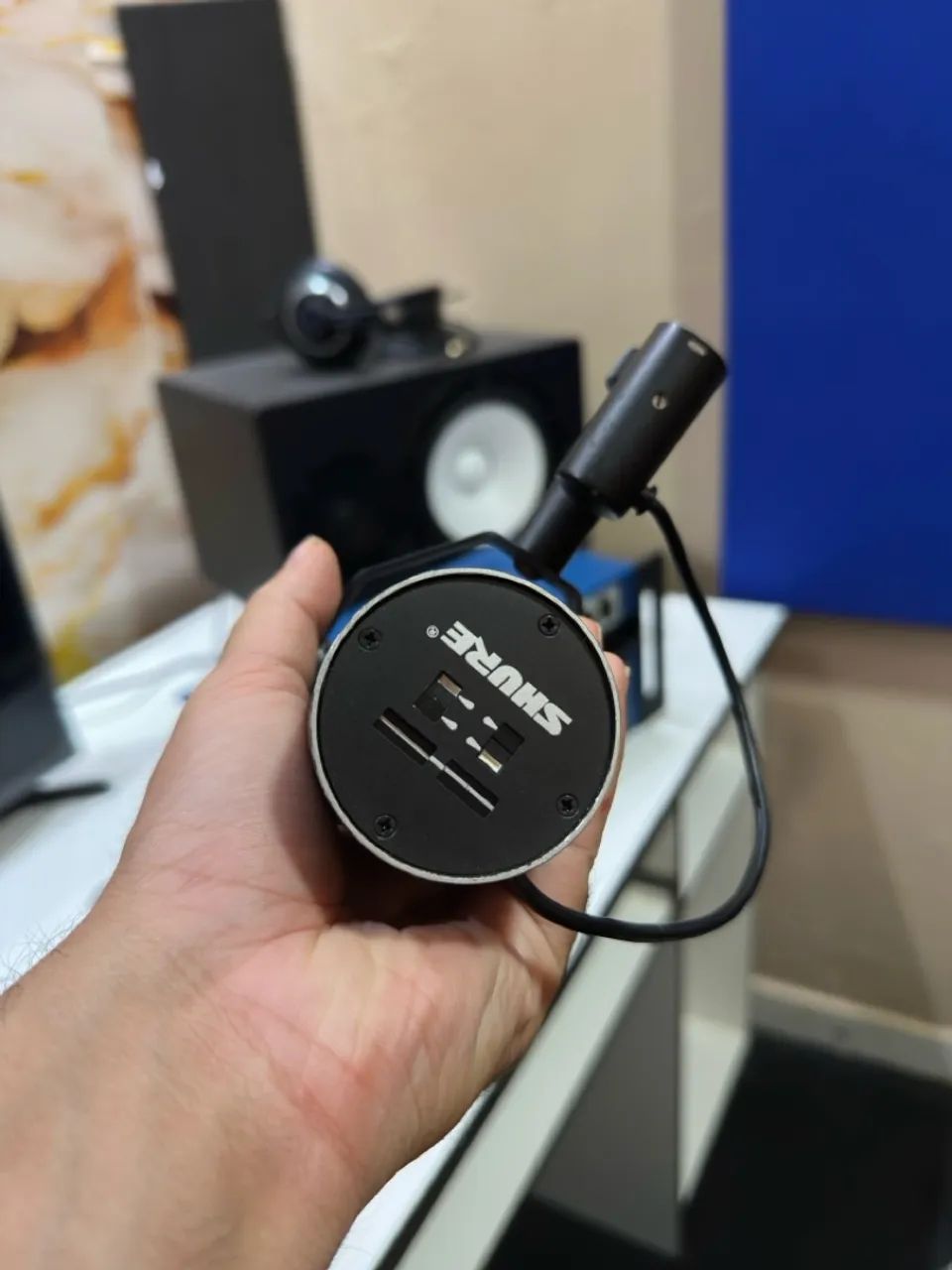 Vendo microfone Shure sm7b  - Foto 3