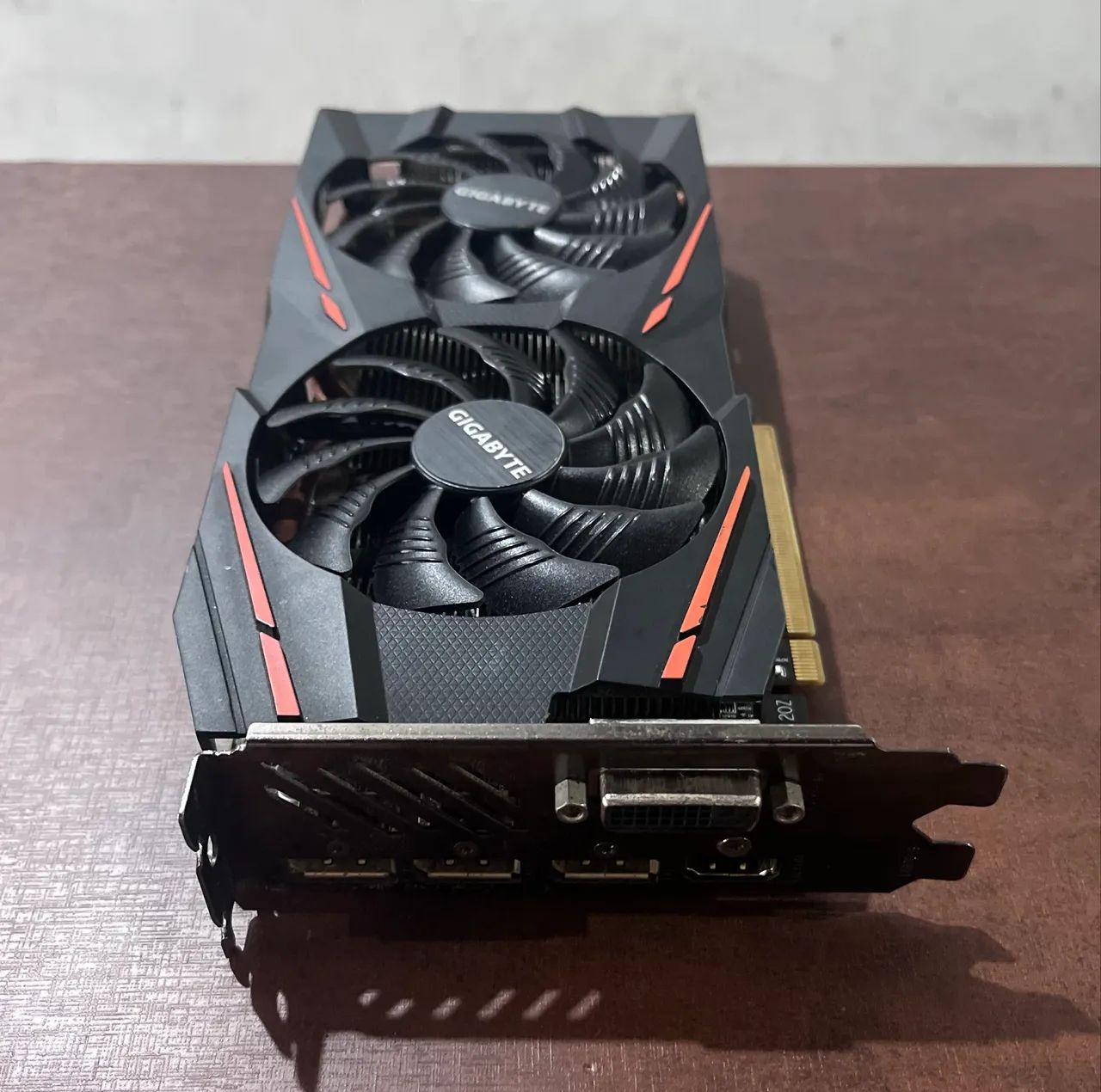 Placa de vídeo GTX 1050 Ti 4gb / defeito  - Foto 2