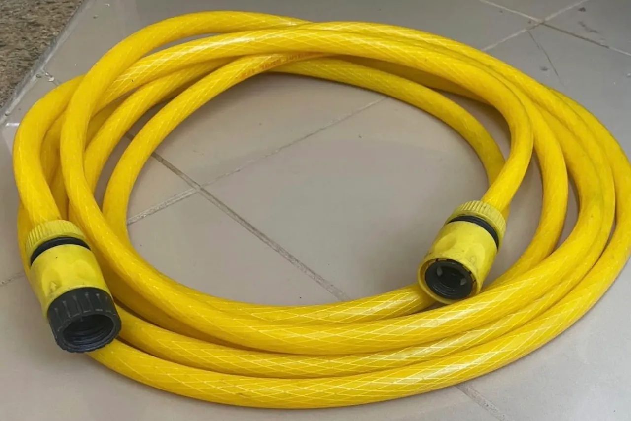 Lavadora De Alta Pressão Karcher K3 Premium (Usado) - Foto 6