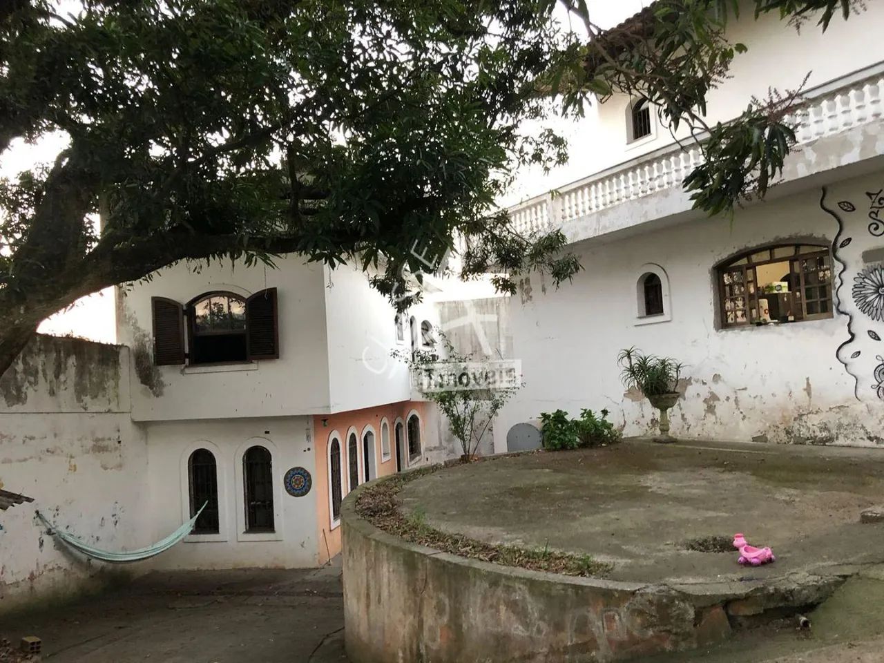 Casa com 6 dormitórios, 587 m² - Jardim Zaira - Foto 3
