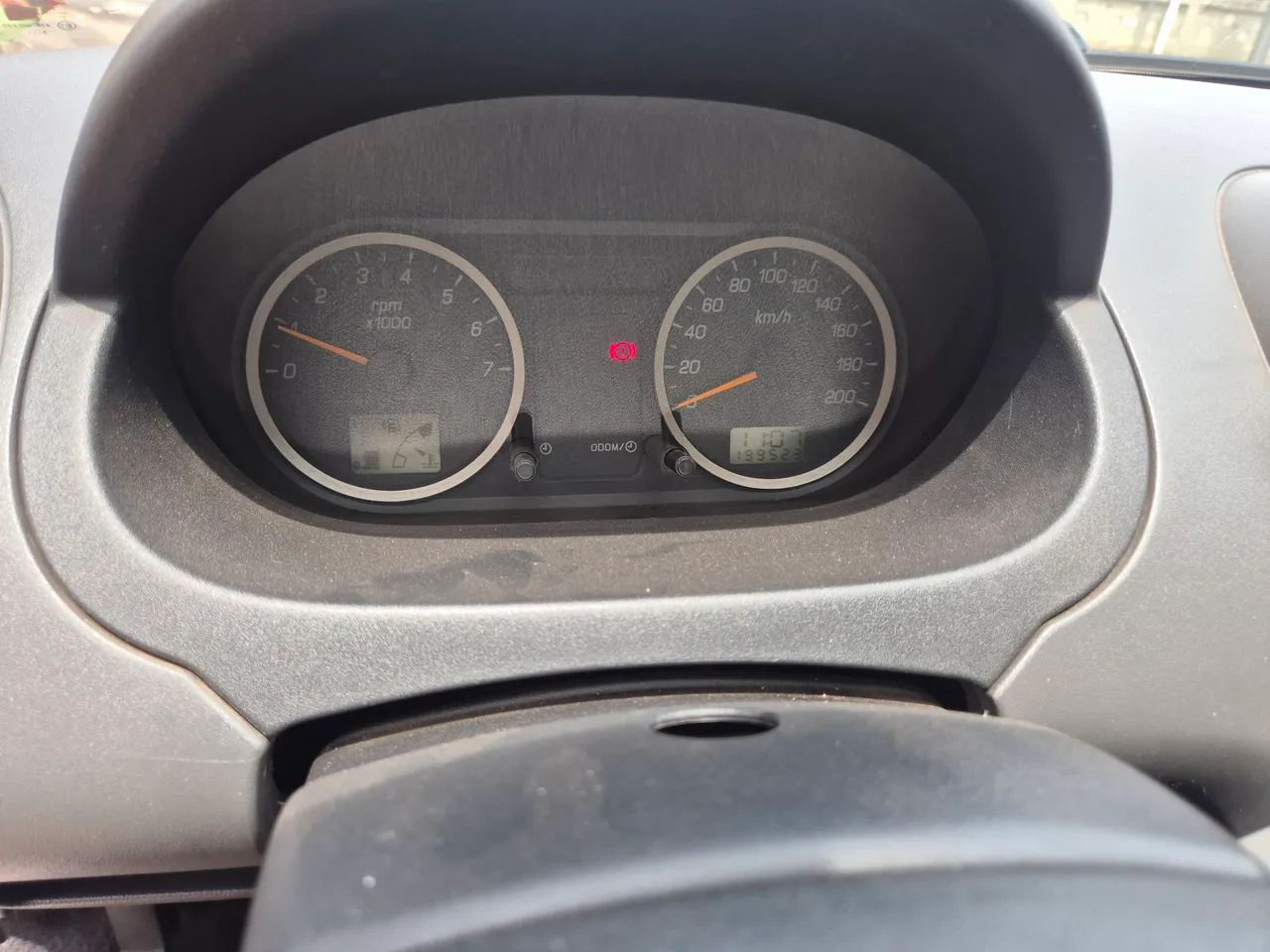 Ford Fiesta Sed. 1.6 8V Flex 4p, foto 10 de 16
