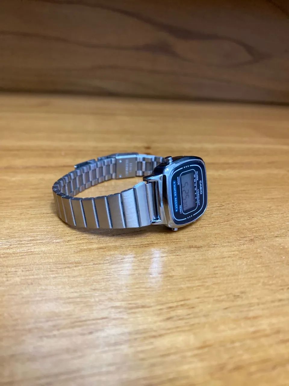 Relógio Casio retro primeira linha  - Foto 3