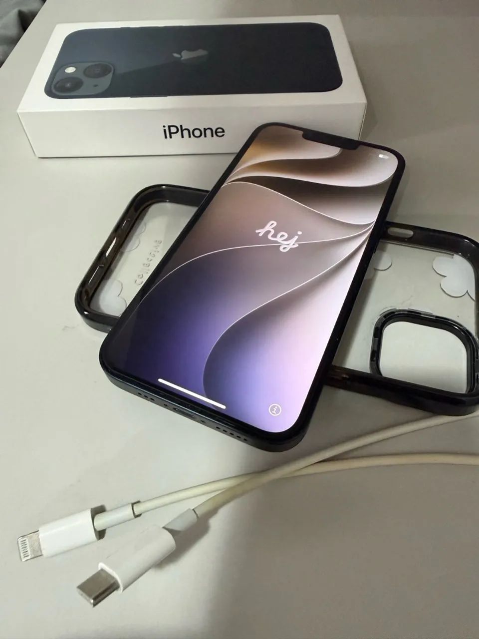 iPhone 13 - 128GB