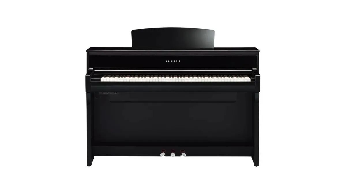 Piano Clavinova Yamaha CLP-775B - Instrumentos musicais - Jardim