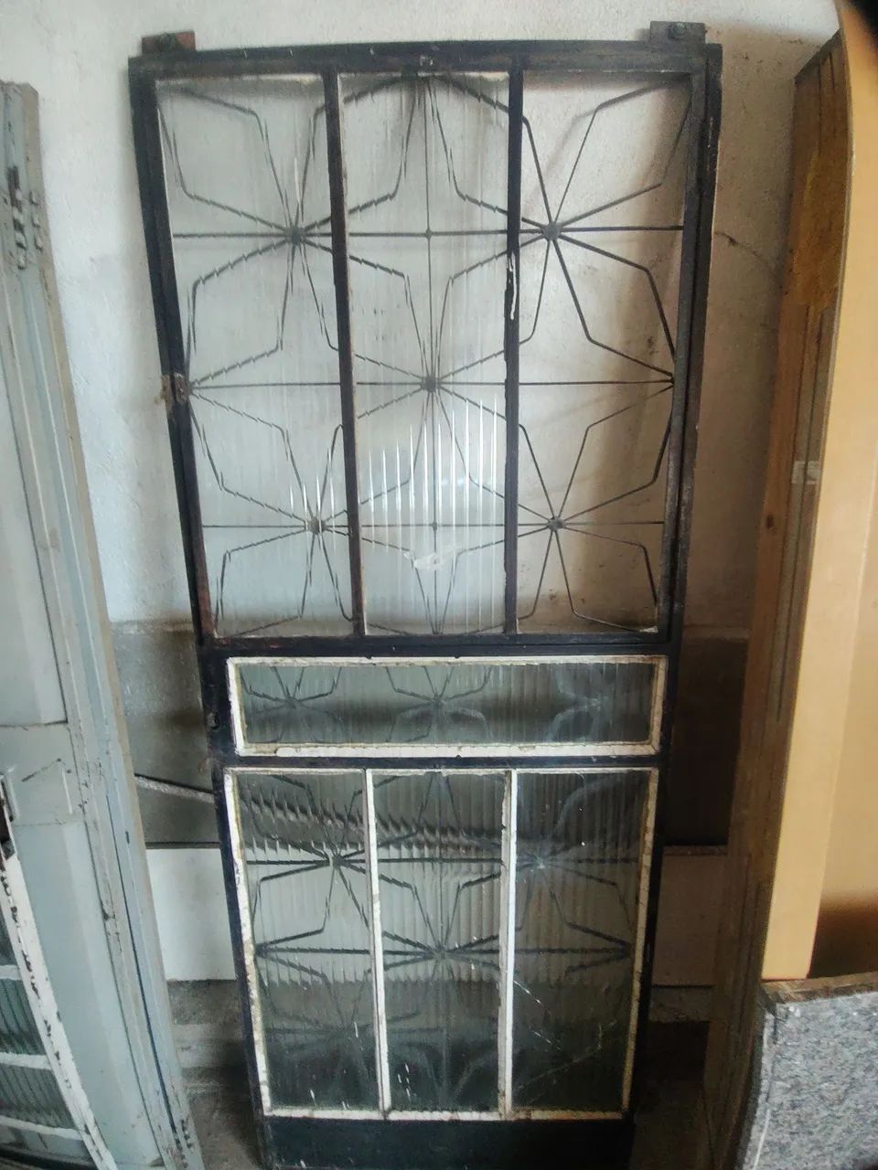Porta de ferro ventilação ENTREGO 