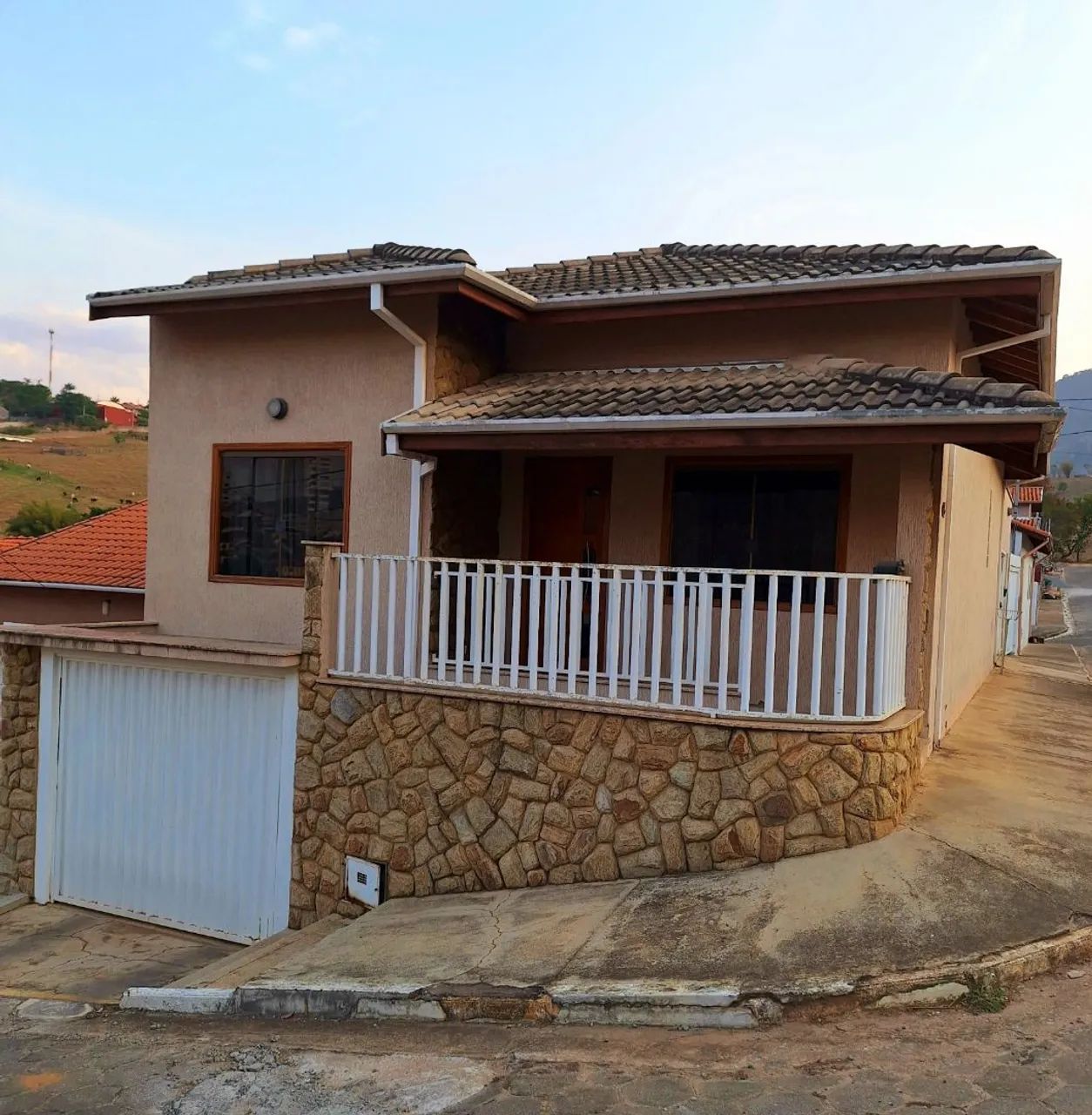 **!!!ABAIXOU!!!** LINDA casa à venda em Paraisópolis