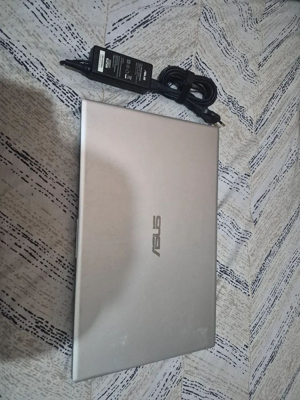 VENDO - NOTEBOOK ASUS VIVOBOOK 15 - Foto 2