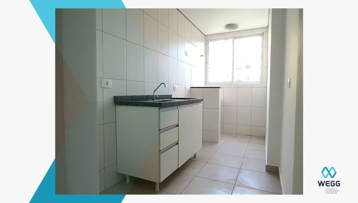 Apartamento amplo com sacada a 250m da UEM - Foto 2