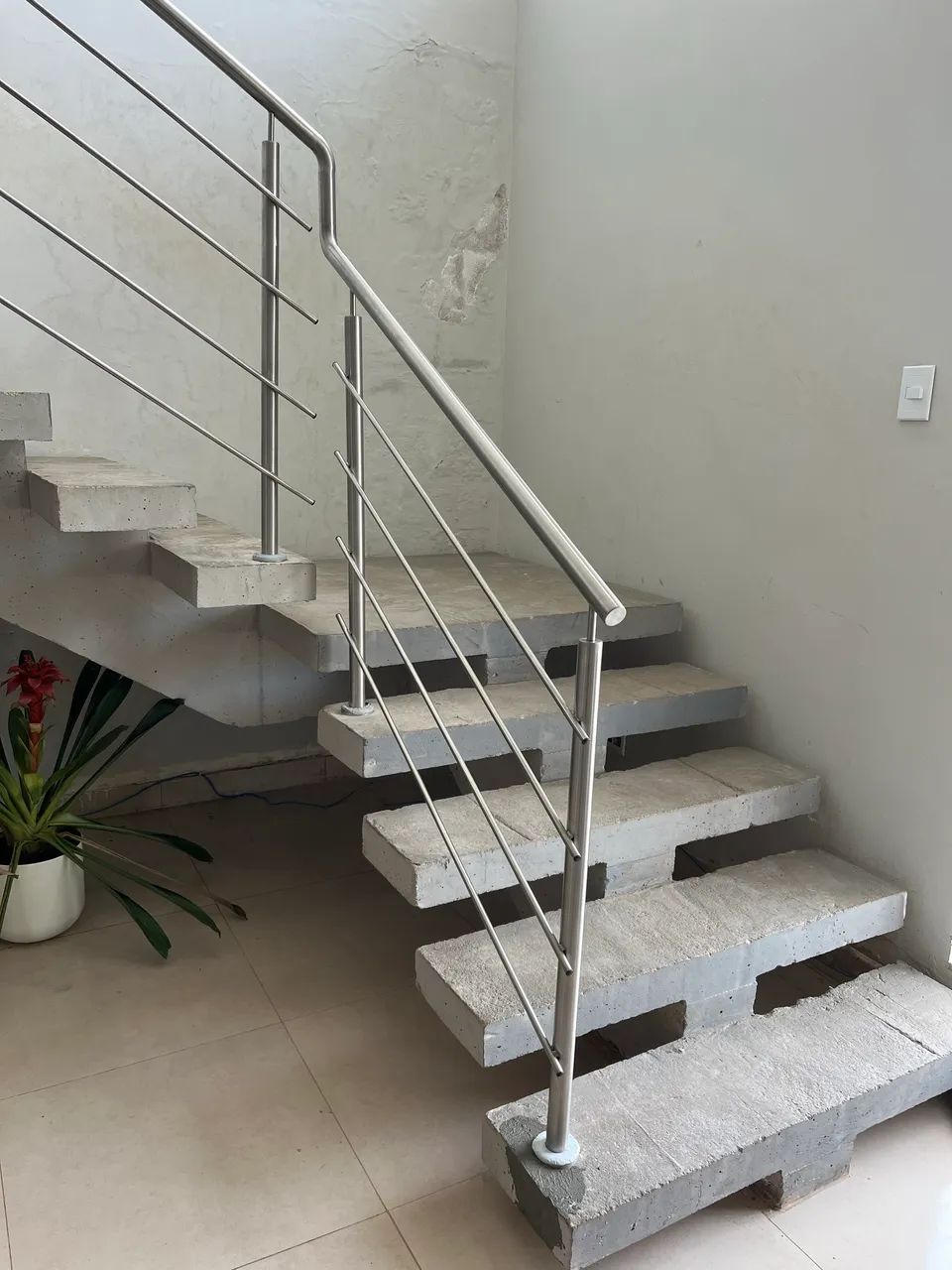 Corrimão em aço inox para escadas e para peito  - Foto 2