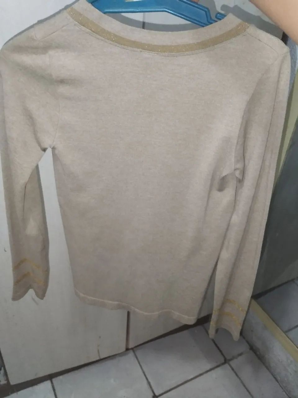 Camisa feminina com manga longa - Foto 2