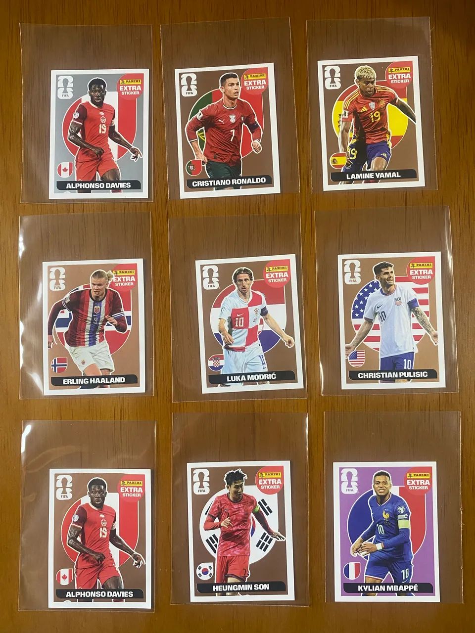 Figurinhas Extra PANINI Legend Copa 2026 Ouro Prata Bronze Roxa - Foto 2