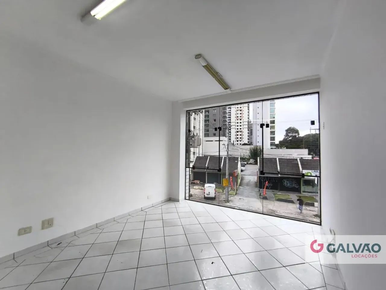 Sala/Conjunto Comercial no Cabral de 55,85 m² - 40516.001-GL - Foto 3
