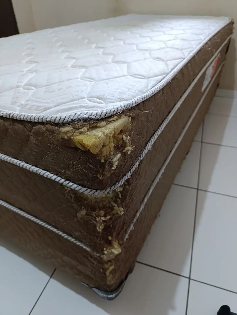 Cama solteiro DOAÇÃO  - Foto 3