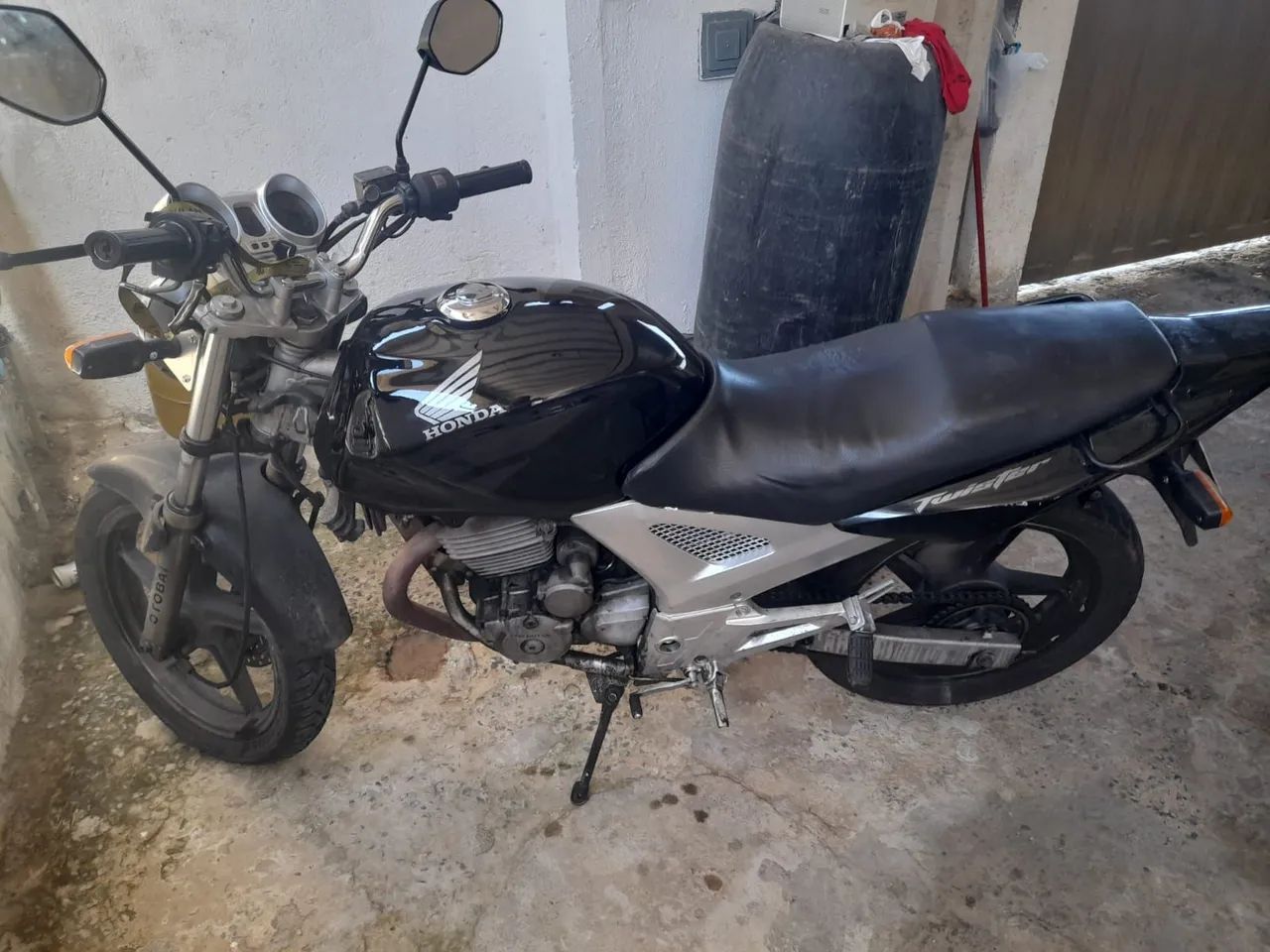 Moto CNC 250                - Foto 2