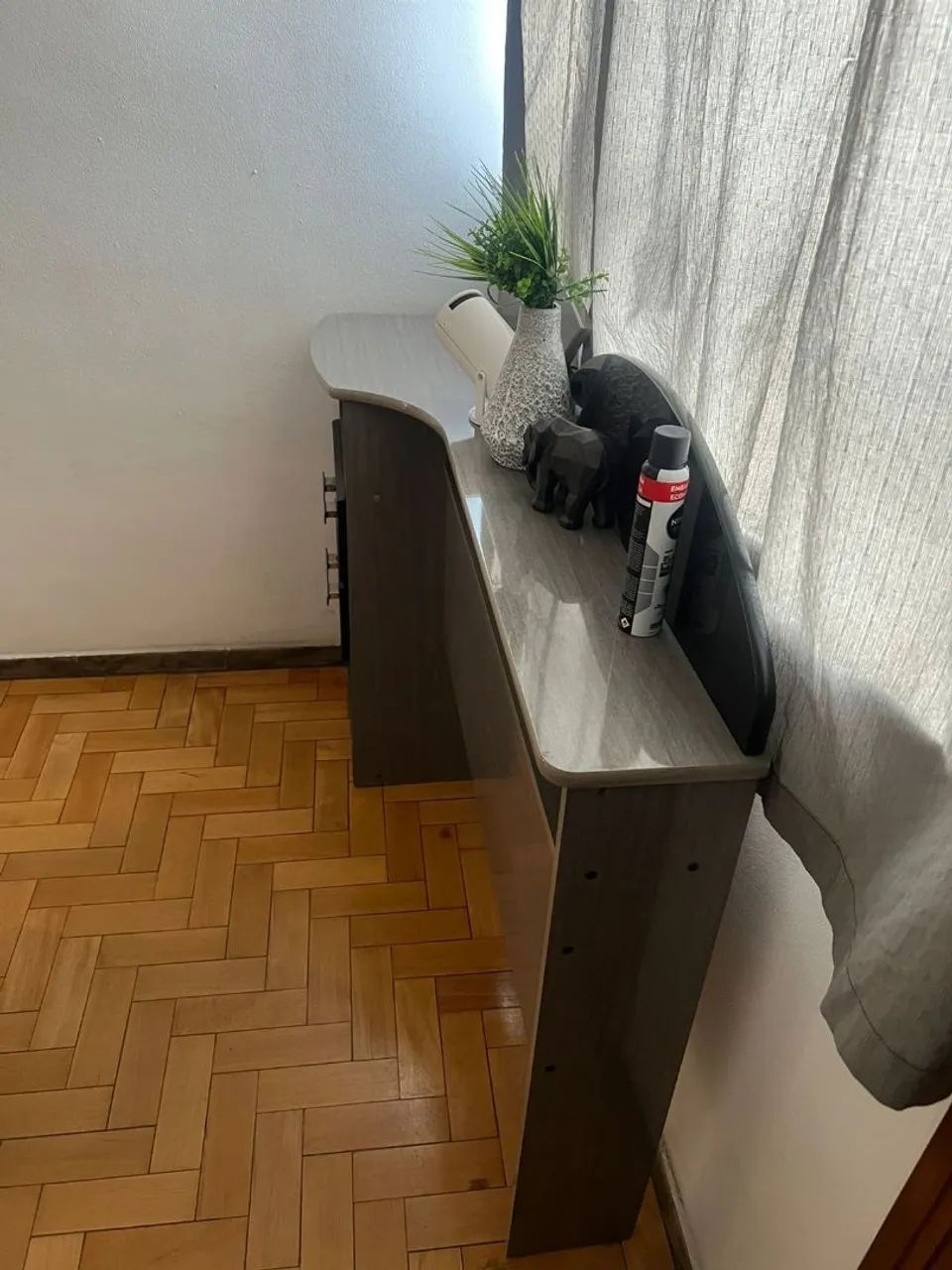 Escrivaninha em perfeito estado de conservação - Foto 2