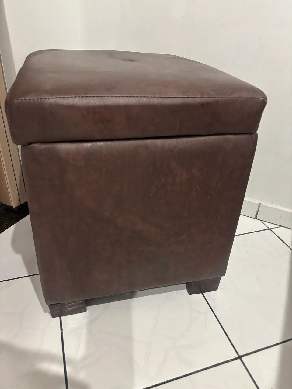 Puf com Baú