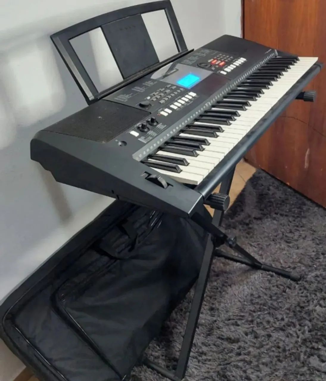 Teclado YAMAHA E423  - Foto 3