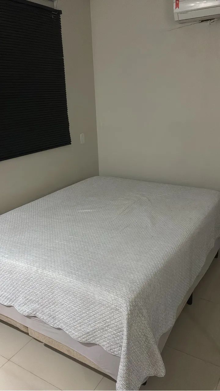 Cama queen size