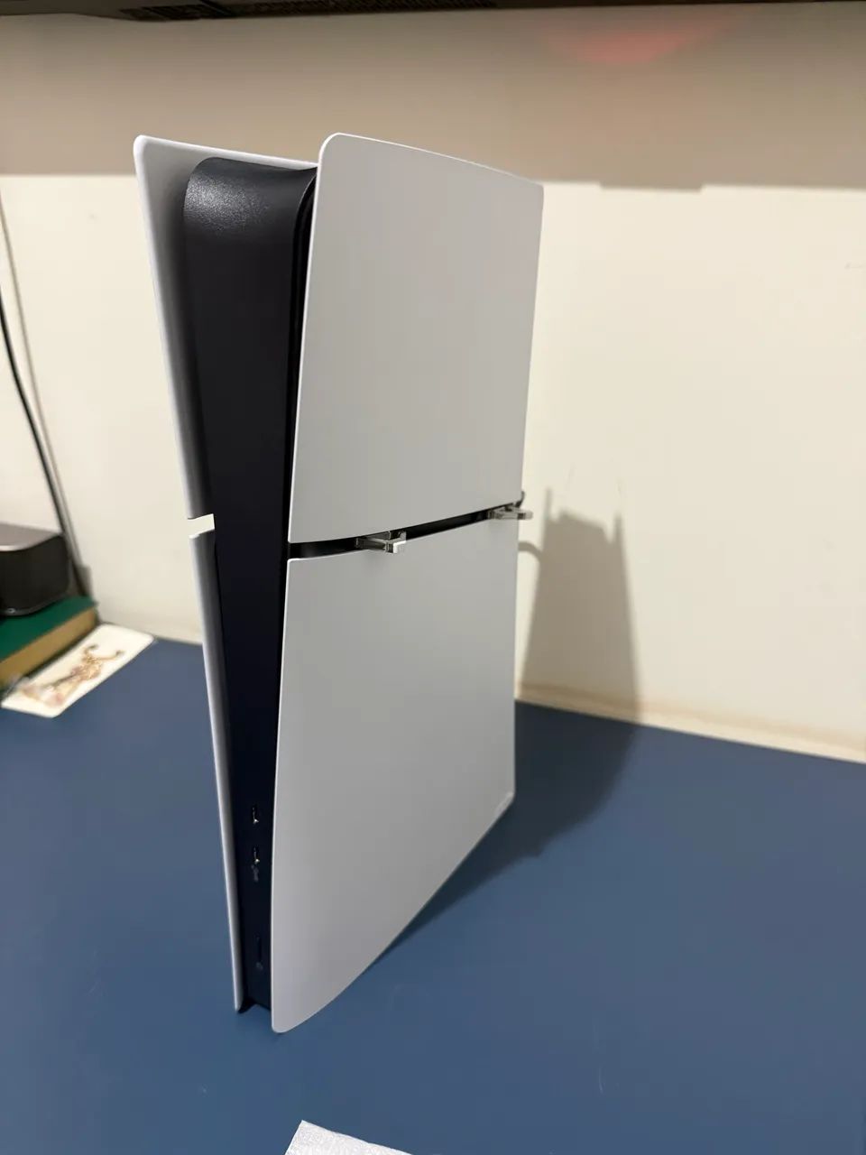 PS5 slim 828GB 