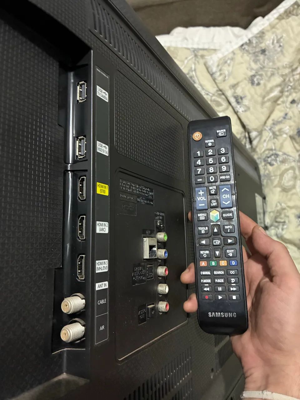 Smart TV Samsung FULL HD 1080p LED de 40 polegadas - Foto 2