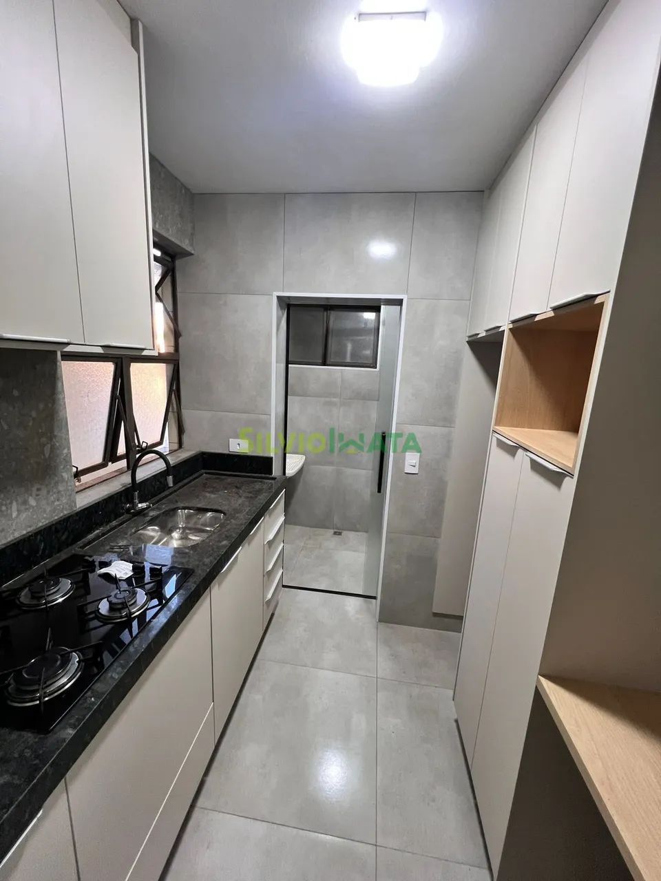 EXCELENTE APARTAMENTO COM 2 DORMITÓRIOS PARA LOCAÇÃO NA ZONA 07. - Foto 3