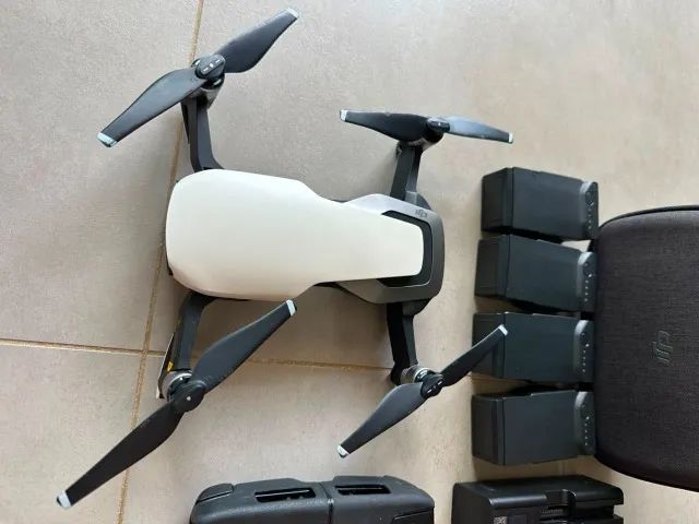 DJI Mavic Air 1 fly more combo - Foto 3
