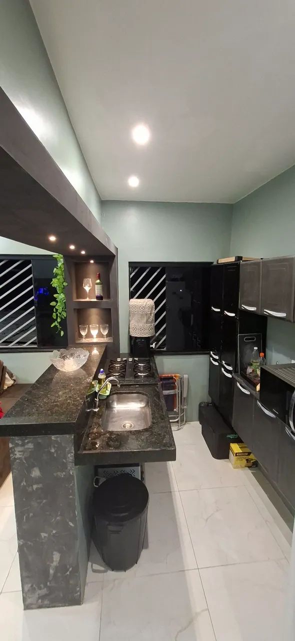 Casa top pra alugar!   Sem mobília! Só vai ficar o armário! - Foto 4