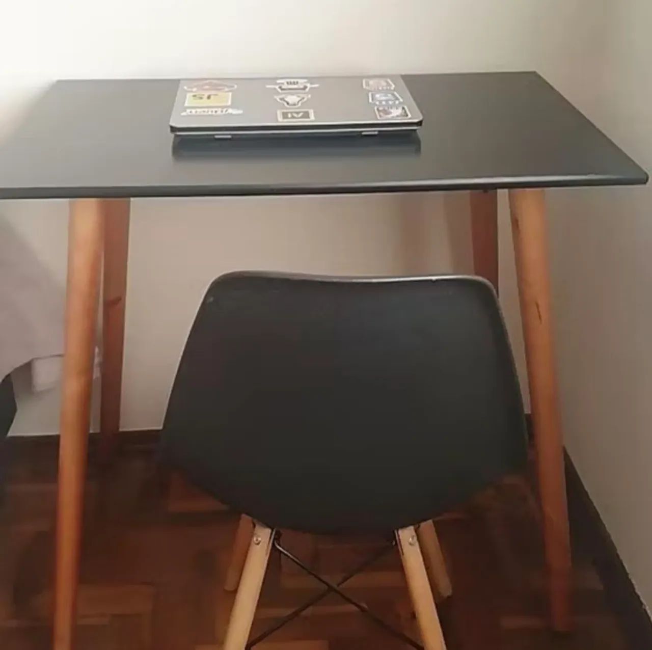Escrivaninha 