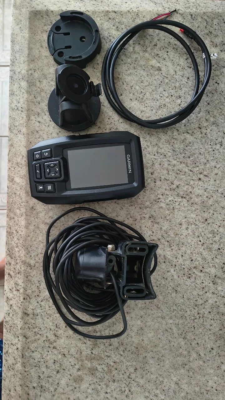 Garmin Striker 4