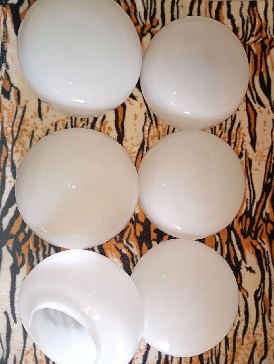 Cúpulas de lâmpadas antigas. - Foto 2