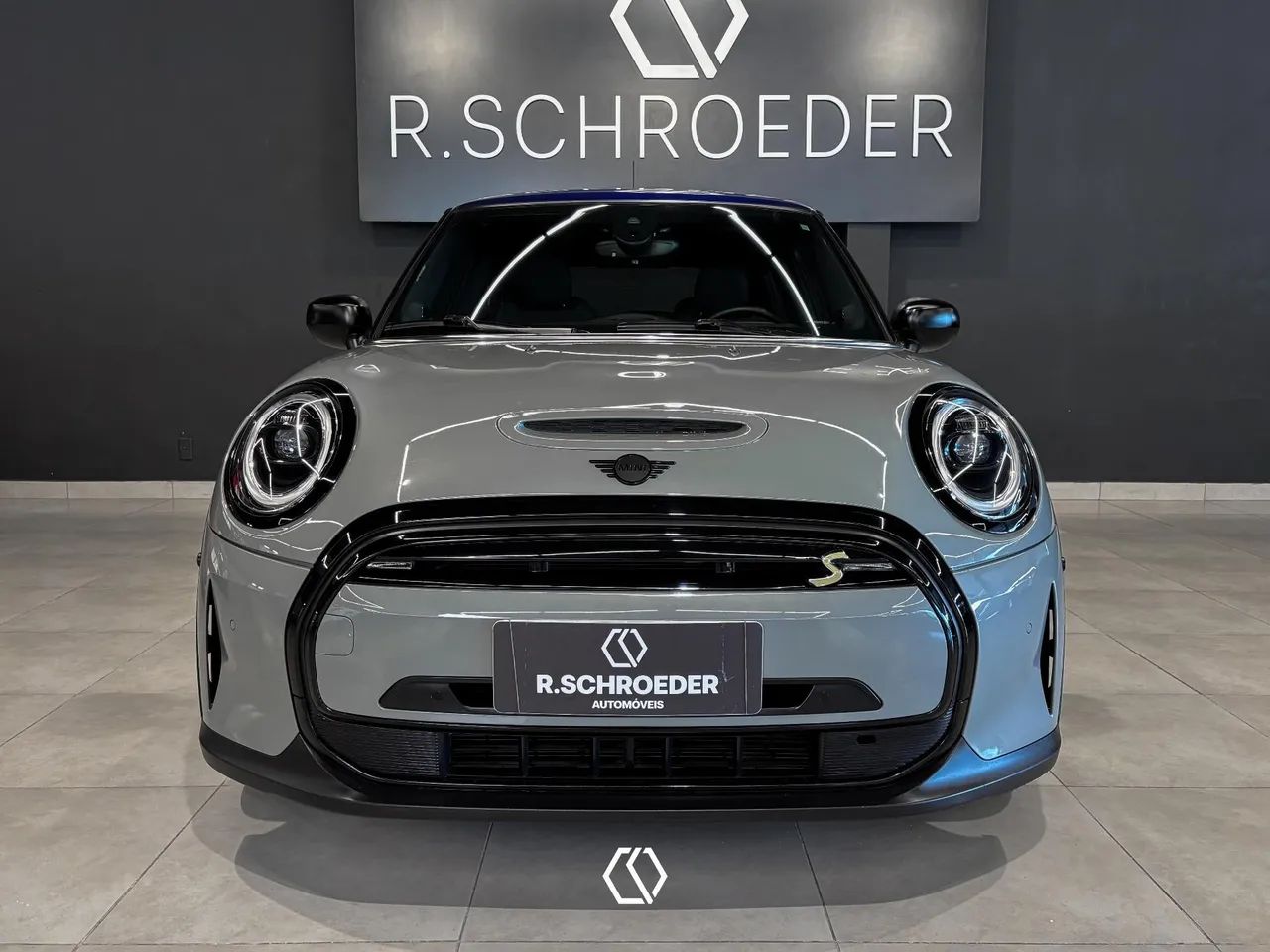Mini Cooper SE Multitone Edit. 3P (elétrico) 2023 - Foto 3