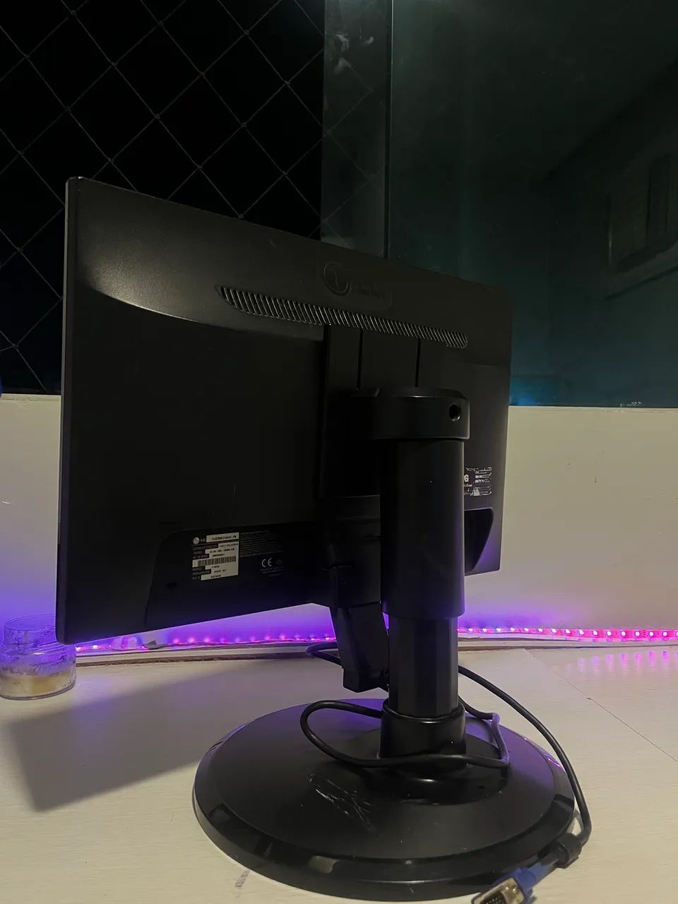 Monitor LG Flatron E1941 18,5? LED - VGA - Foto 3