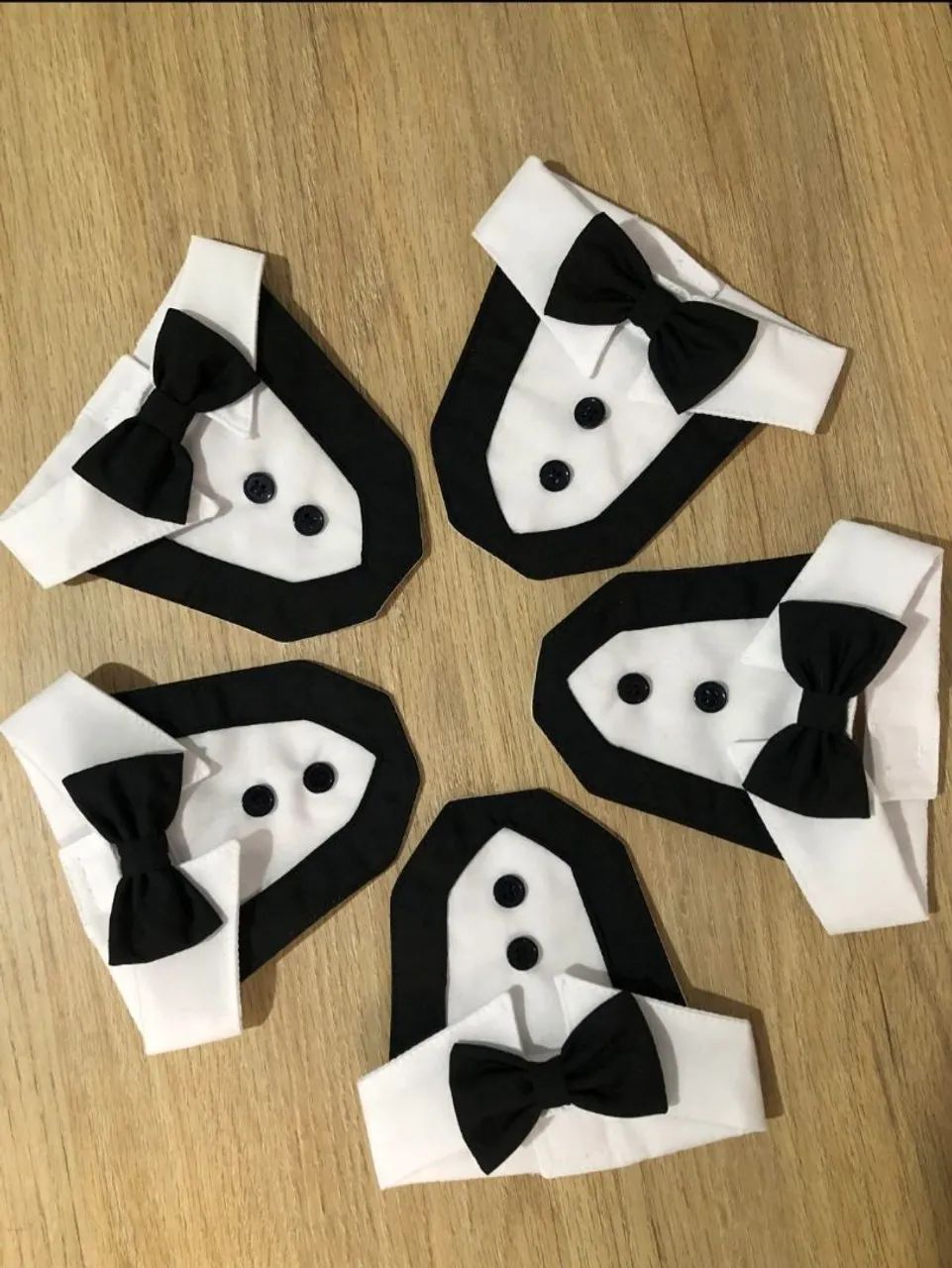 Peitoral Bandana Smoking para Gatos e Cães Pequenos - Traje de Gala Luxo - Foto 2