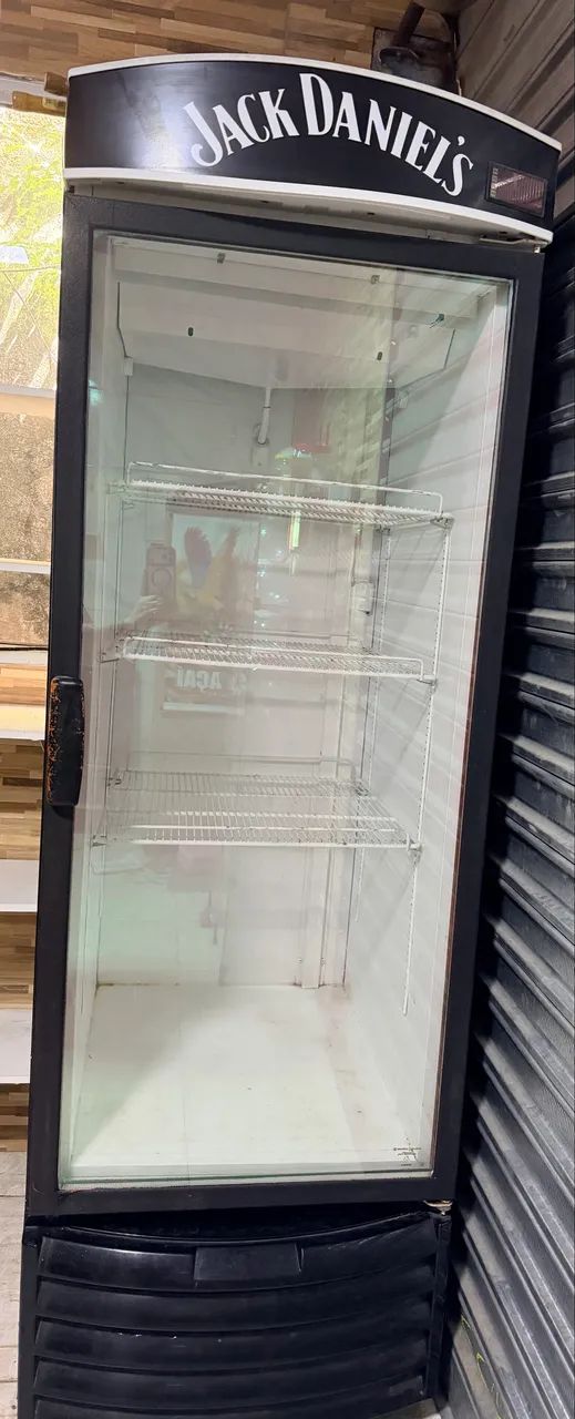 Geladeira expositora 