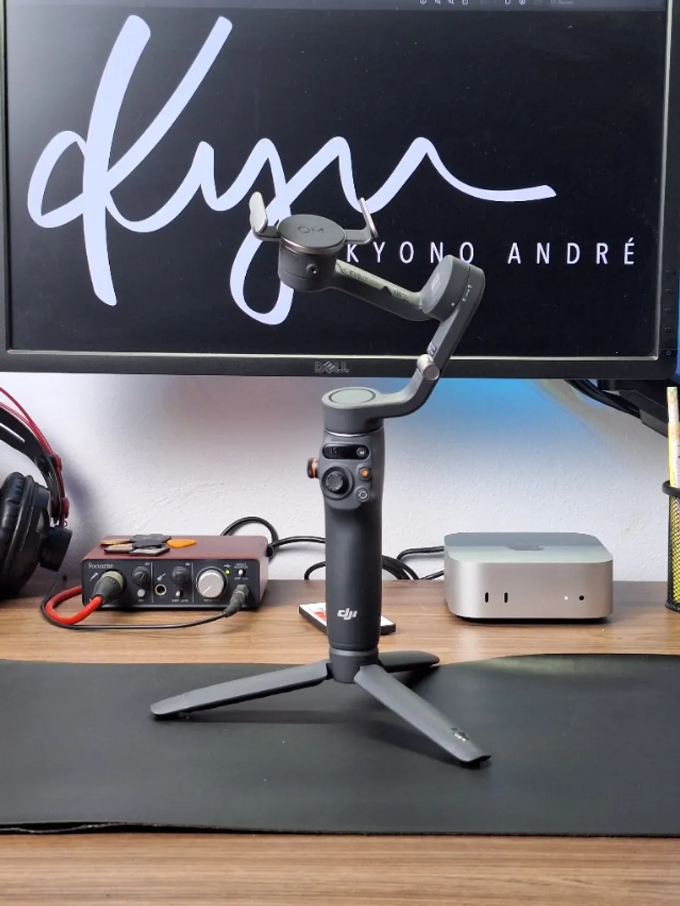 DJI Osmo Mobile 6 (OM6) - Completo na Caixa - Acessórios de