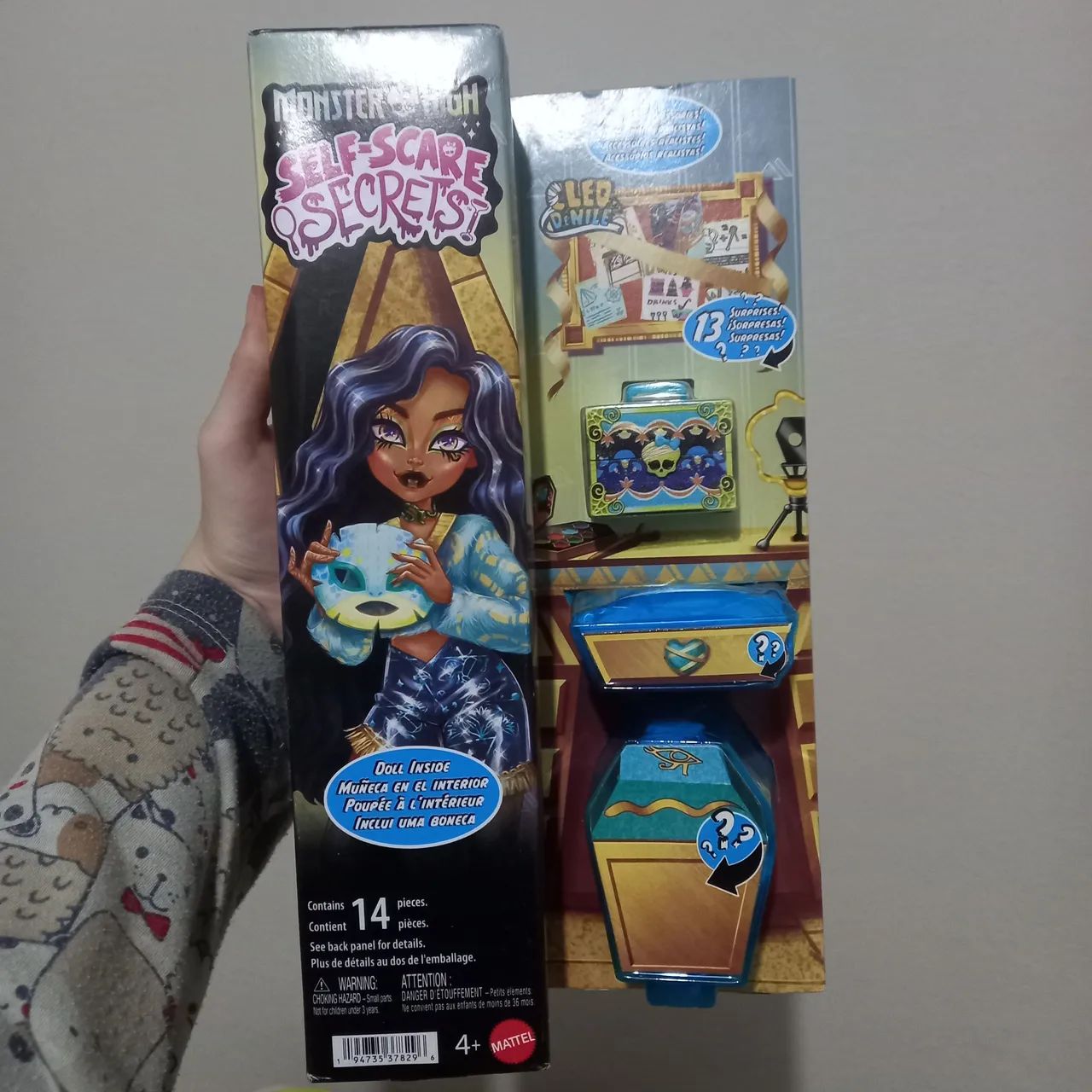 Boneca Monster High Cleo de Nile Self-Scare Secrets lacrada